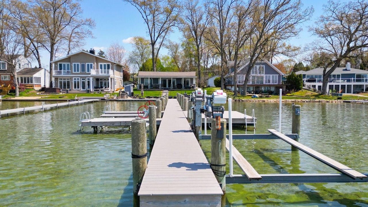 Photo of Outdoor in Sister Lakes