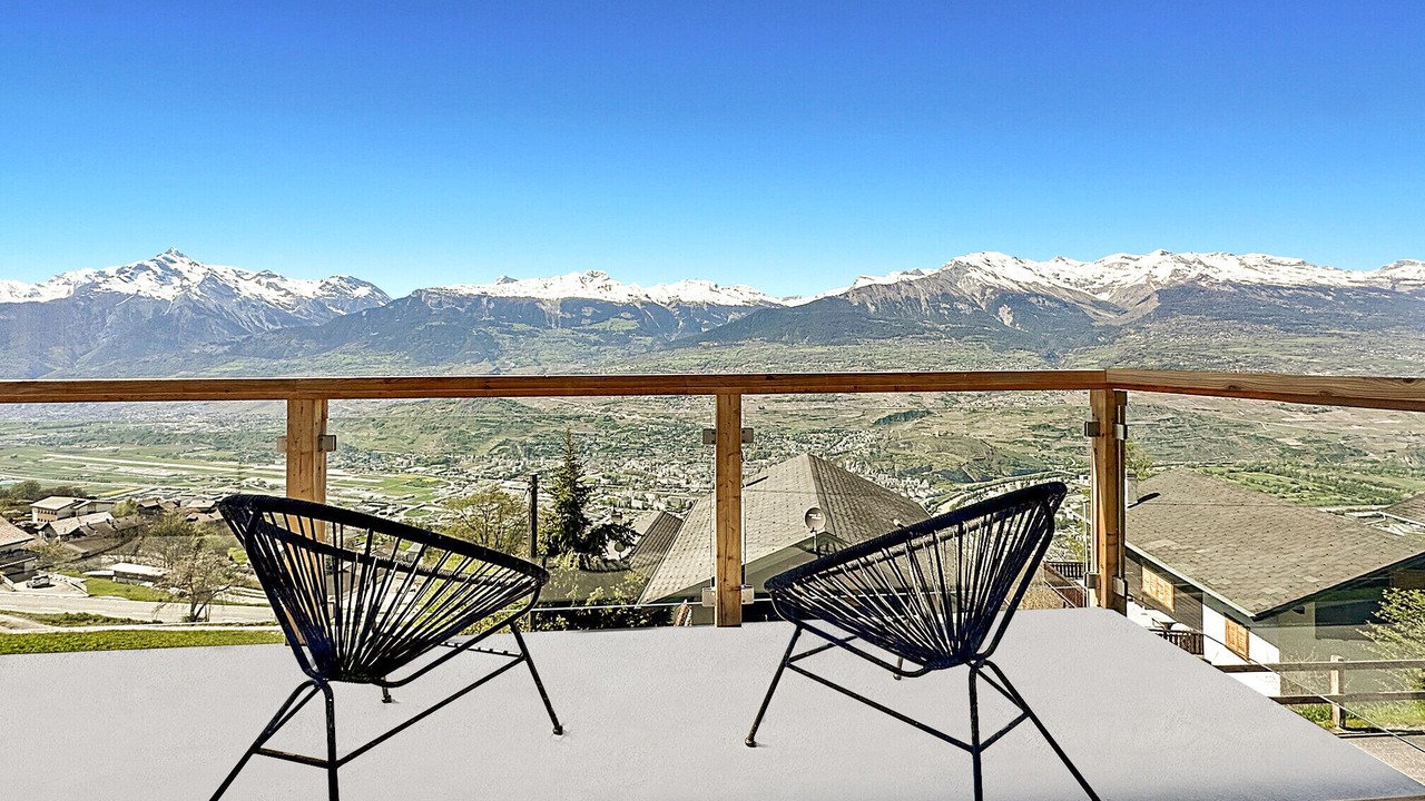 Photo of Patio Balcony in Sion