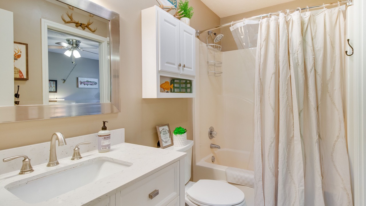 Photo of Bathroom in Mountain Home