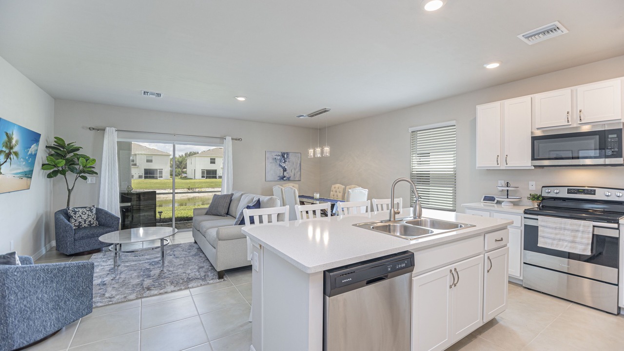 Photo of Bedroom in Indigo Lakes