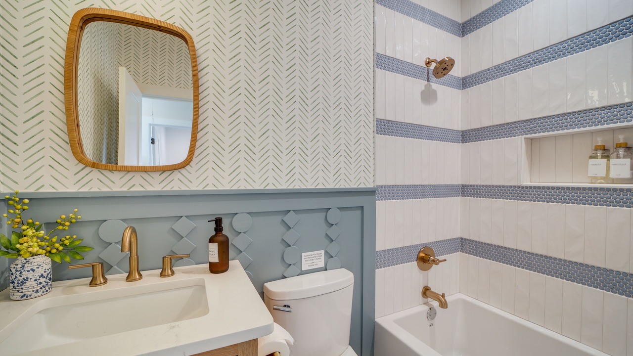 Photo of Bathroom in Eufaula