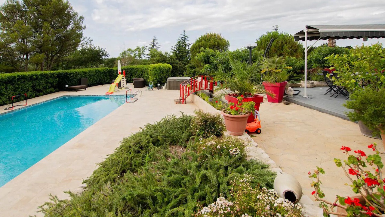 Photo of Outdoor in Savasse