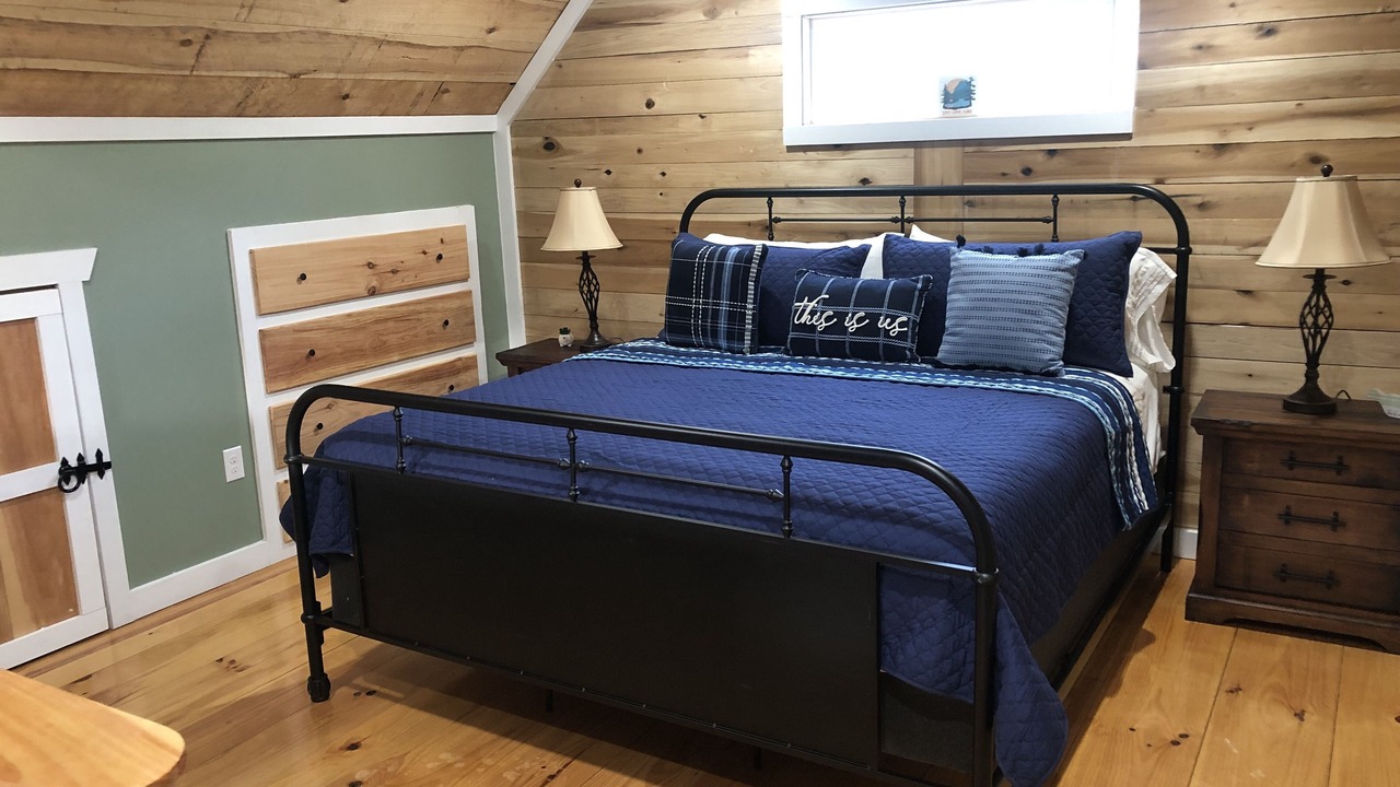 Photo of Bedroom in Jamestown