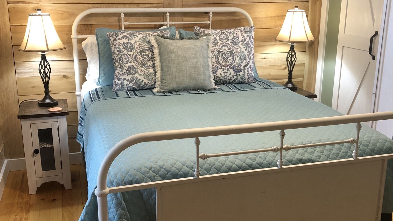 Photo of Bedroom in Jamestown