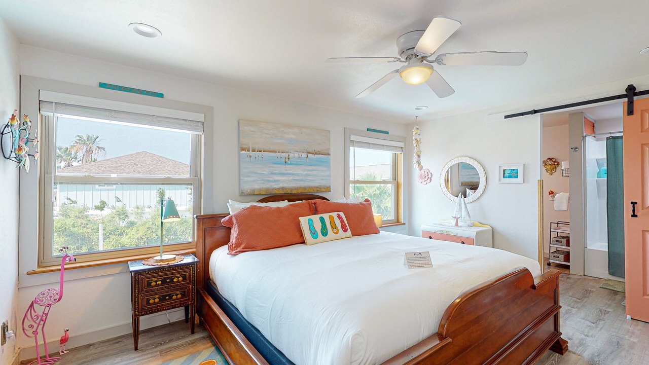 Photo of Bedroom in Leeward Sands