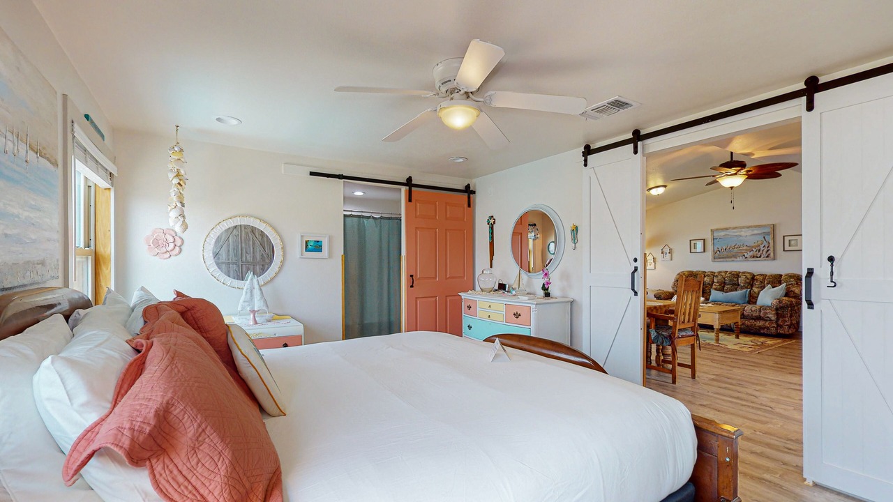 Photo of Bedroom in Leeward Sands