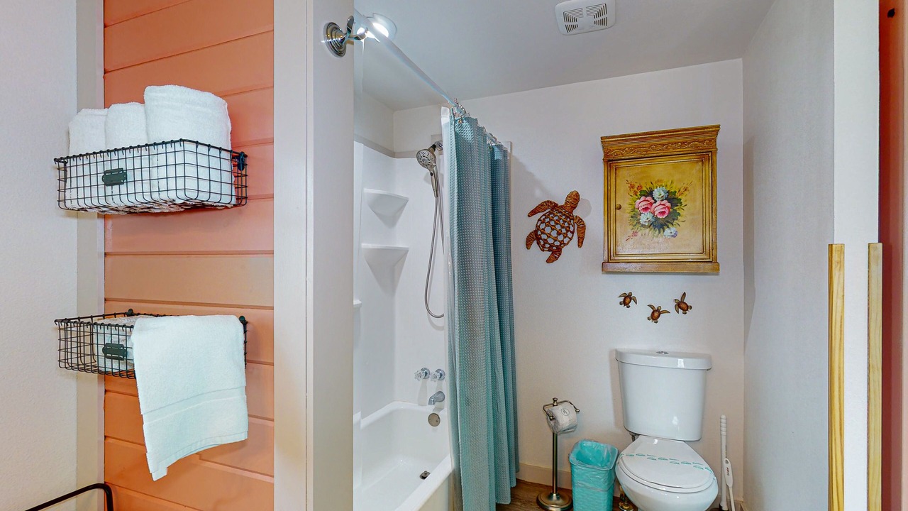 Photo of Bathroom in Leeward Sands