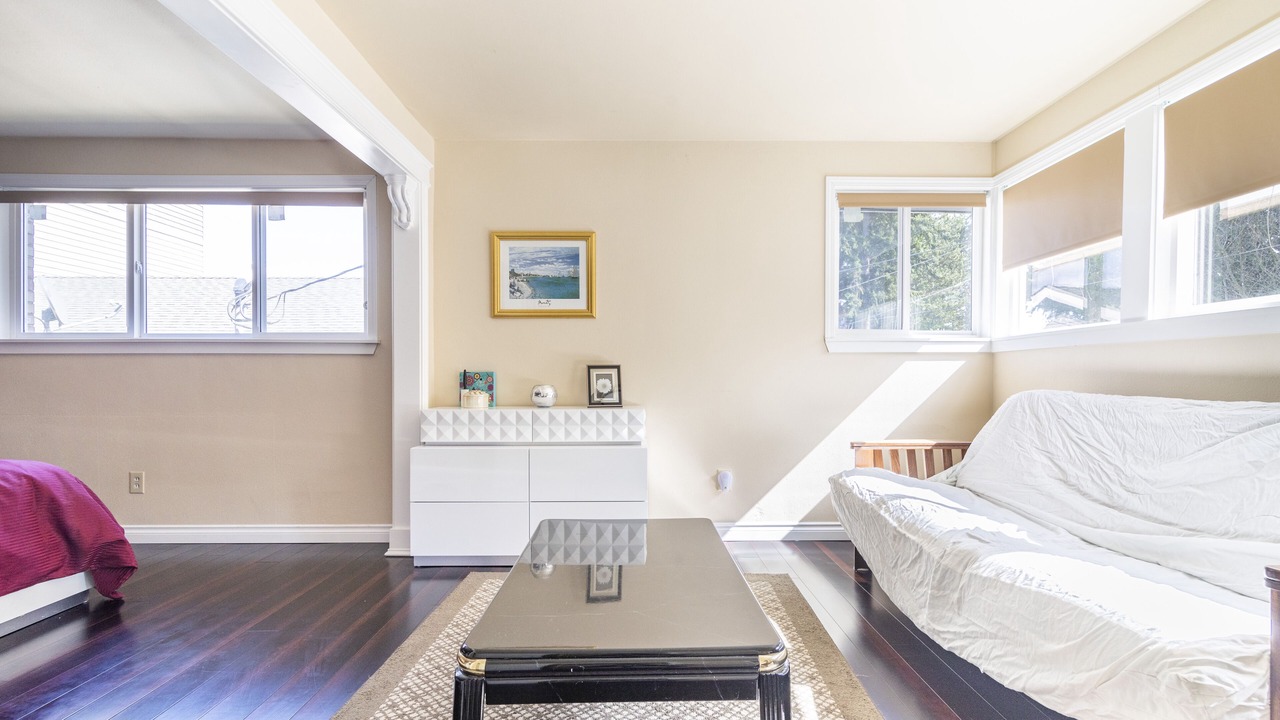 Photo of Livingroom in Bryn Mawr-Skyway