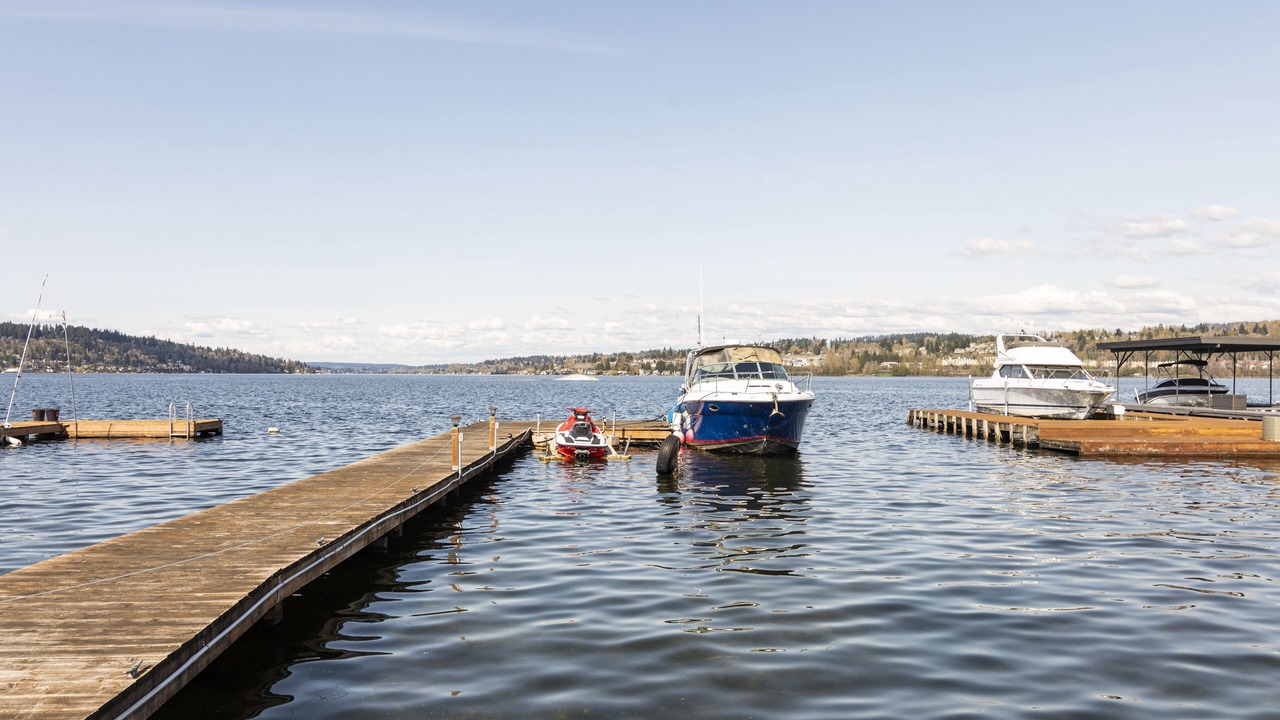 Photo of Others in Bryn Mawr-Skyway
