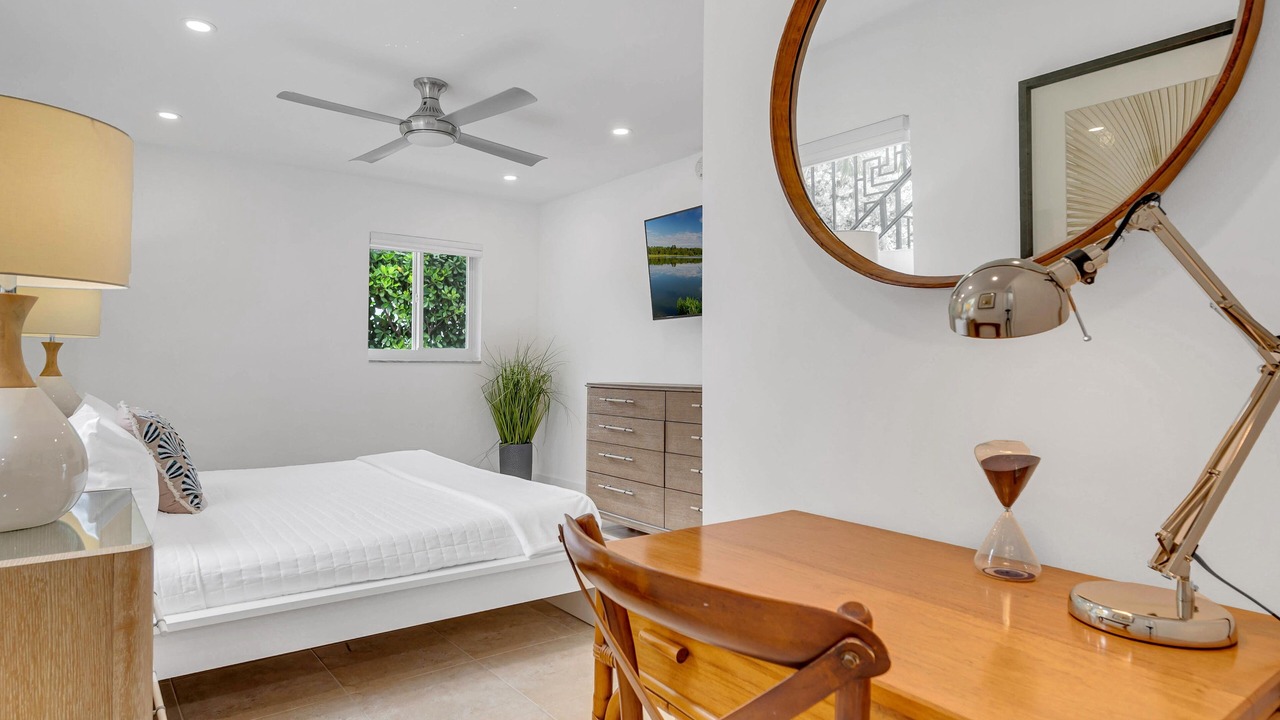 Photo of Bedroom in Barrier Island