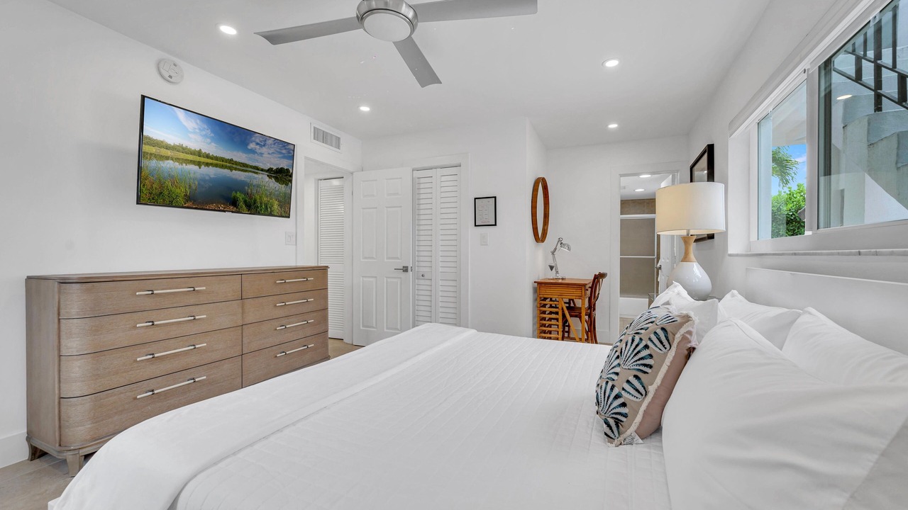 Photo of Bedroom in Barrier Island