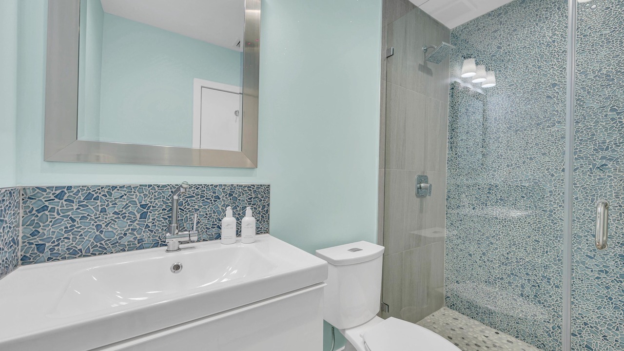 Photo of Bathroom in Barrier Island