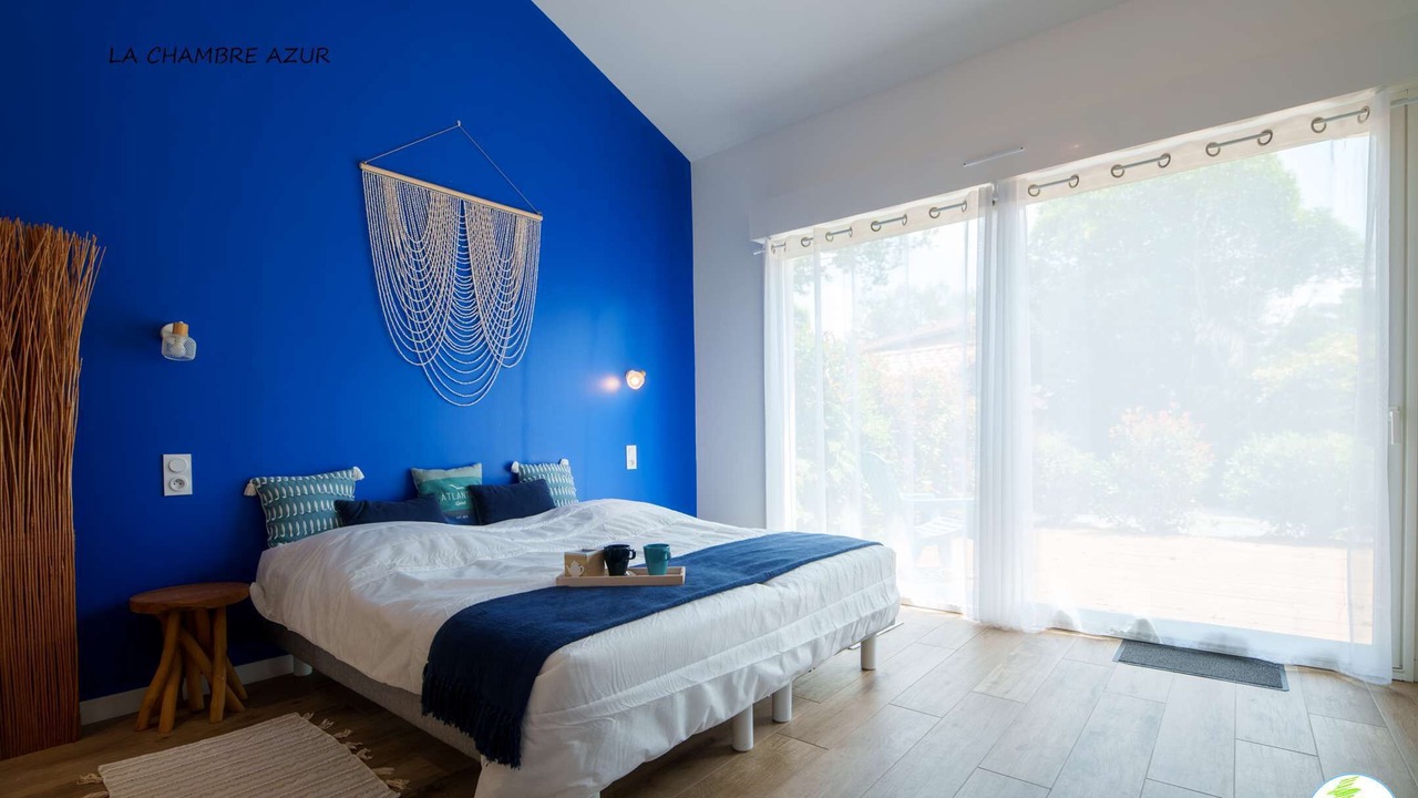 Photo of Bedroom in Parentis-en-Born