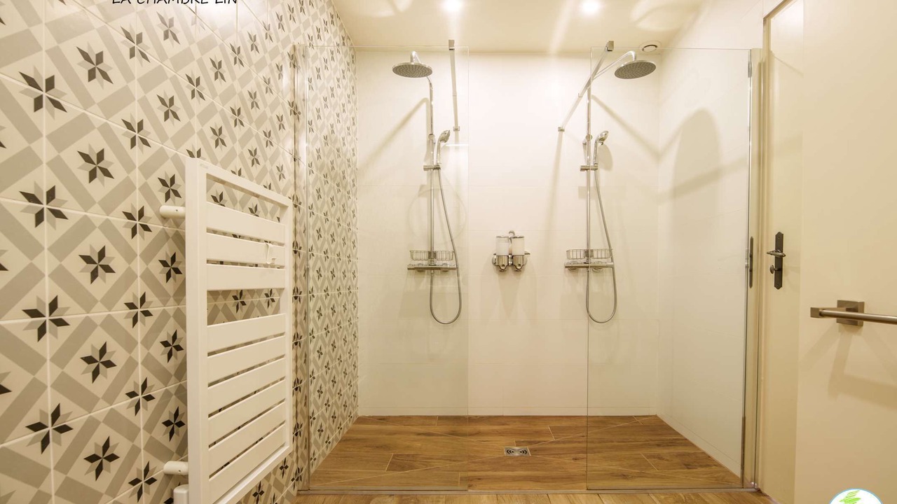 Photo of Bathroom in Parentis-en-Born