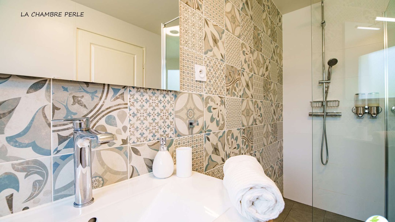 Photo of Bathroom in Parentis-en-Born