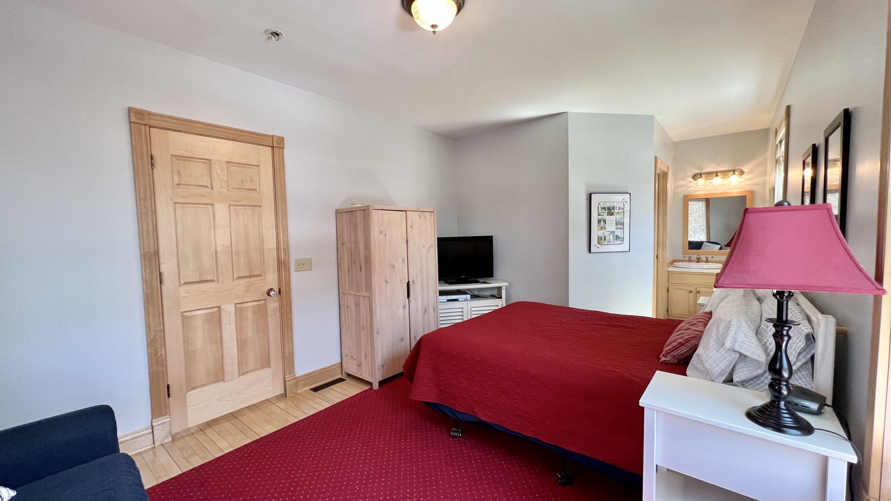 Photo of Bedroom in Bayfield