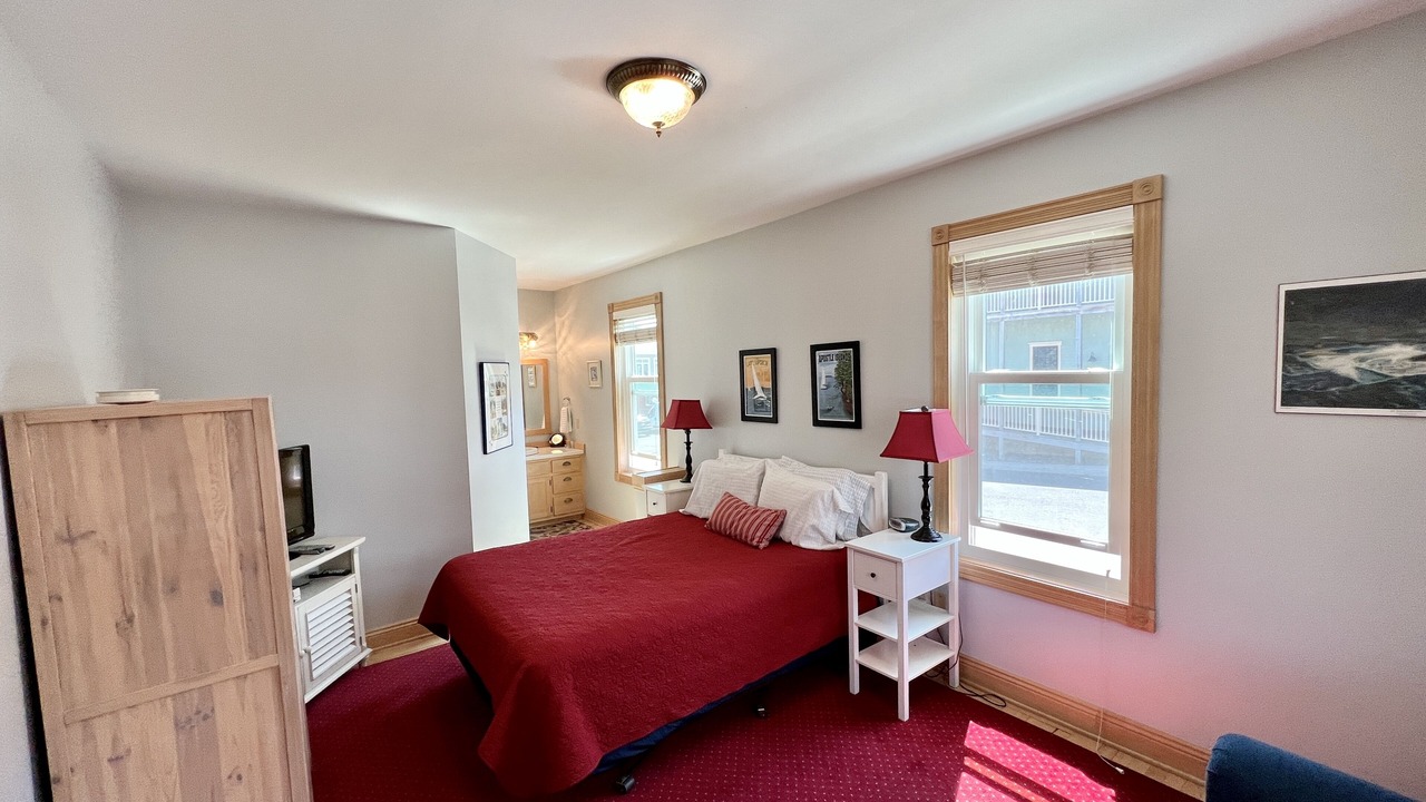 Photo of Bedroom in Bayfield