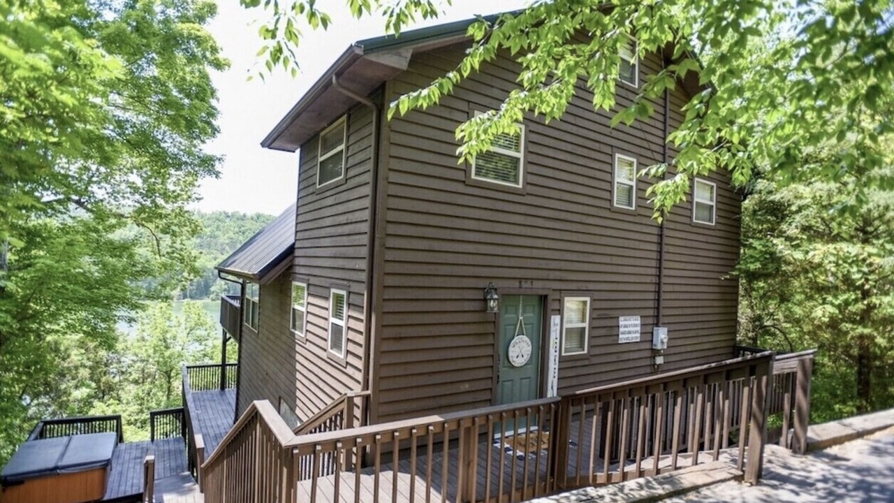 Photo of Outdoor in Flat Hollow Marina