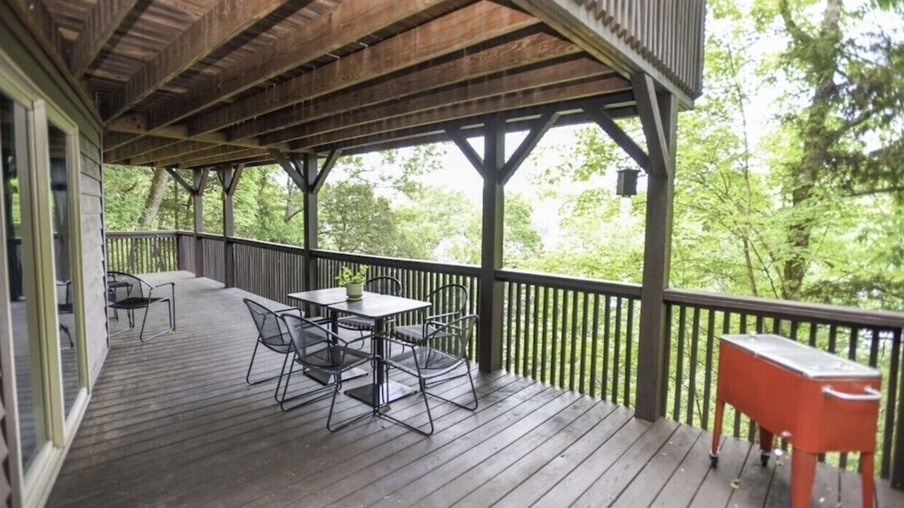 Photo of Outdoor in Flat Hollow Marina