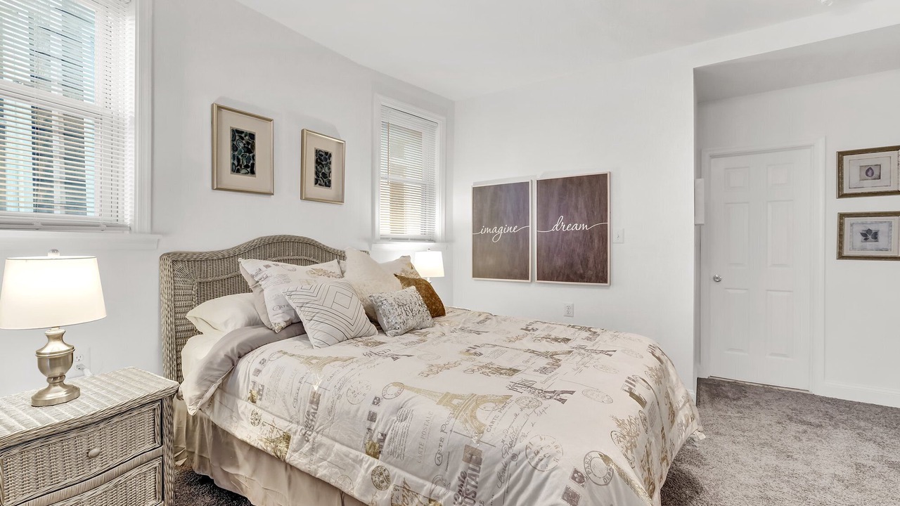 Photo of Bedroom in Germantown