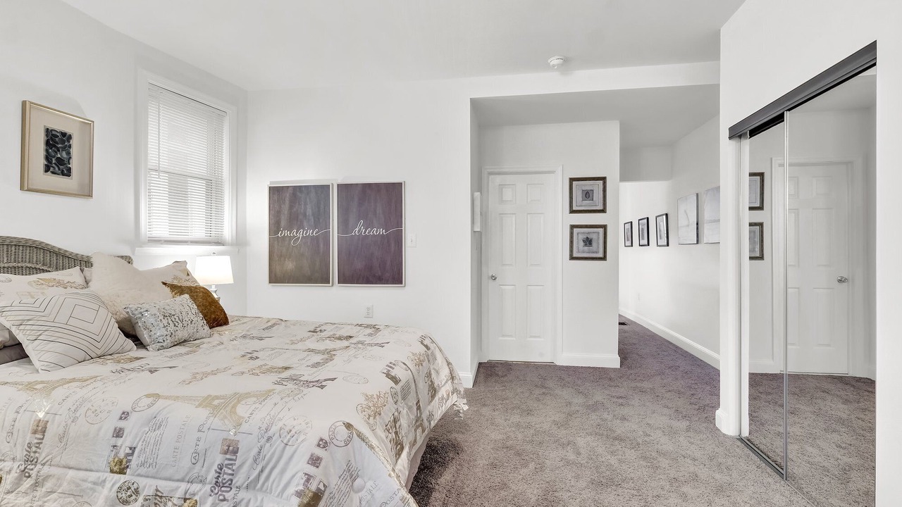 Photo of Bedroom in Germantown