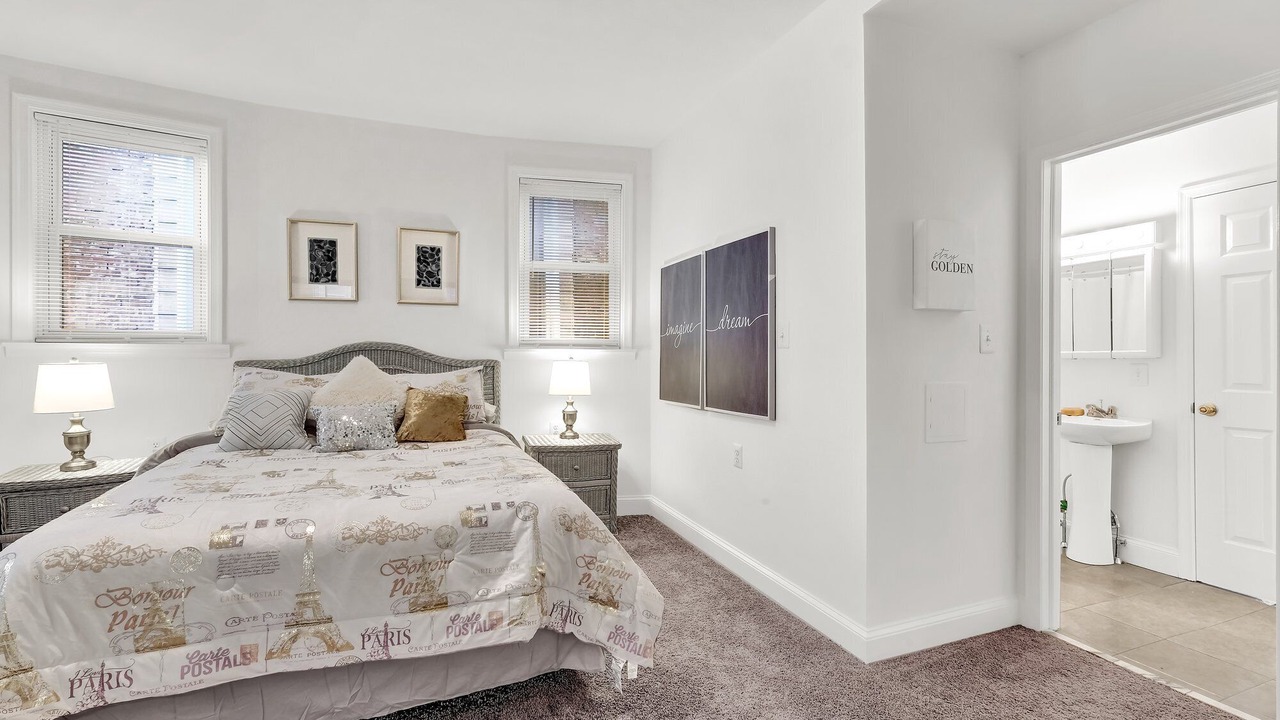 Photo of Bedroom in Germantown