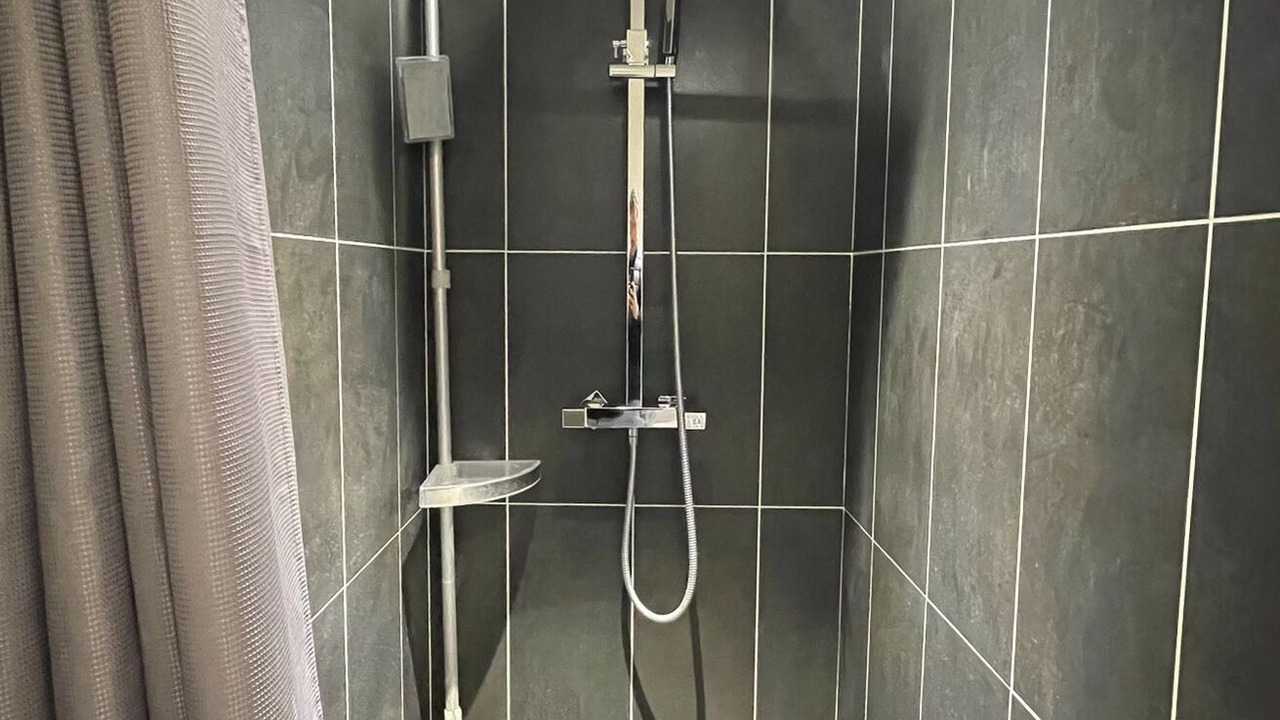 Photo of Bathroom in Giverny