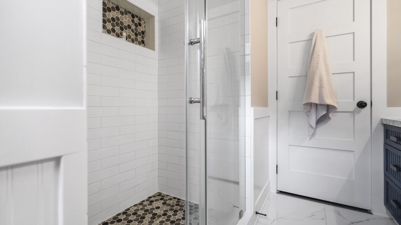 Photo of Bathroom in Oroville