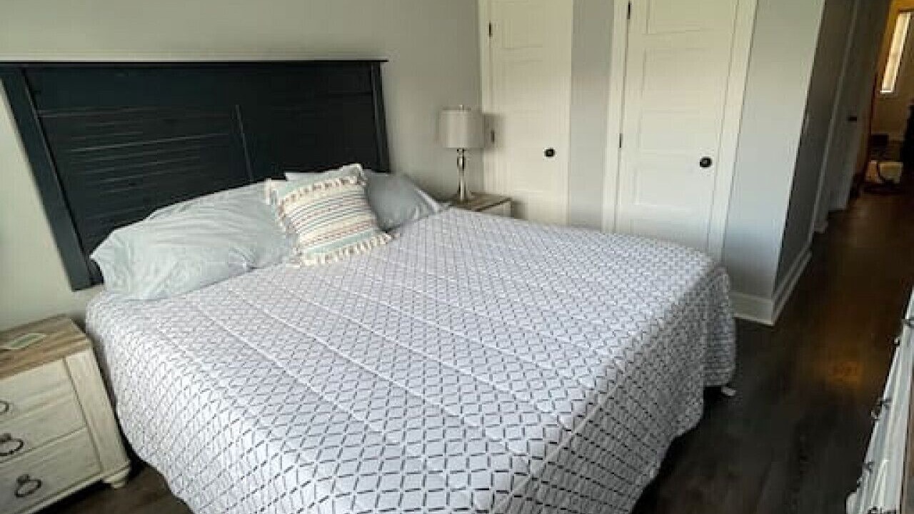 Photo of Bedroom in Oroville