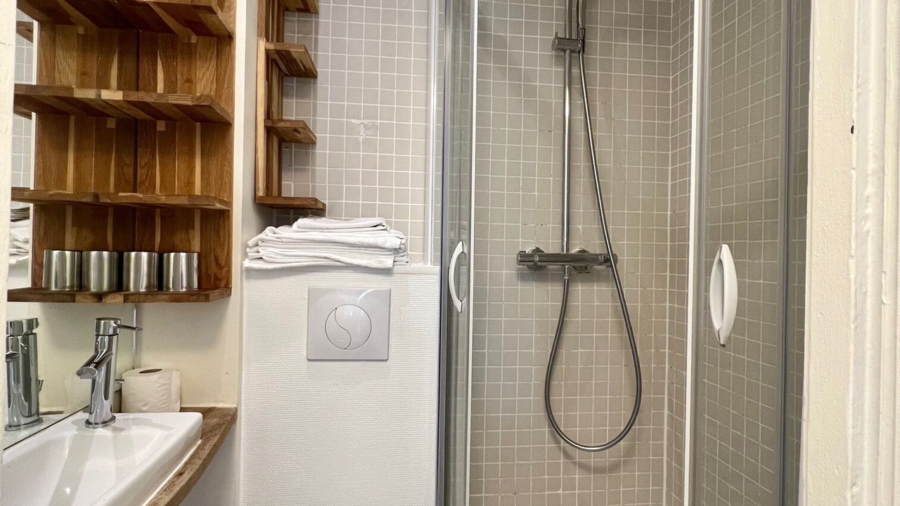 Photo of Bathroom in Montmartre