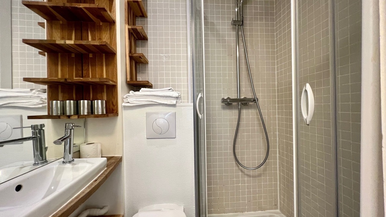 Photo of Bathroom in Montmartre