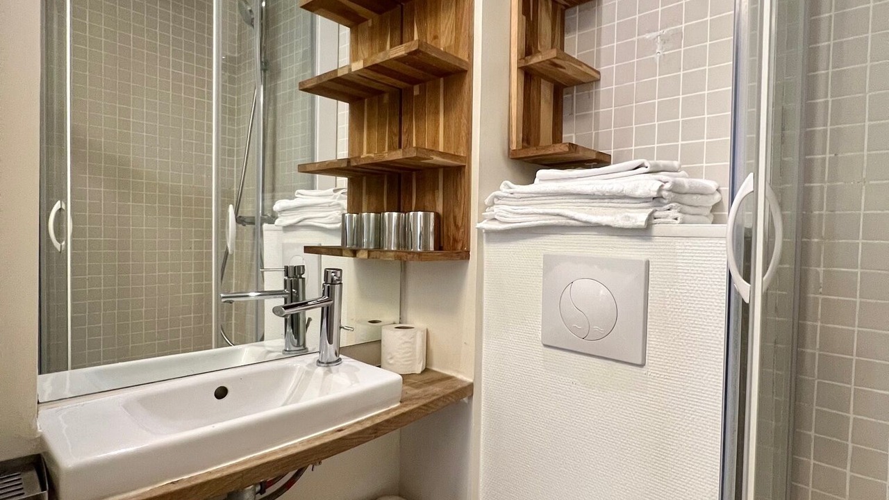 Photo of Bathroom in Montmartre