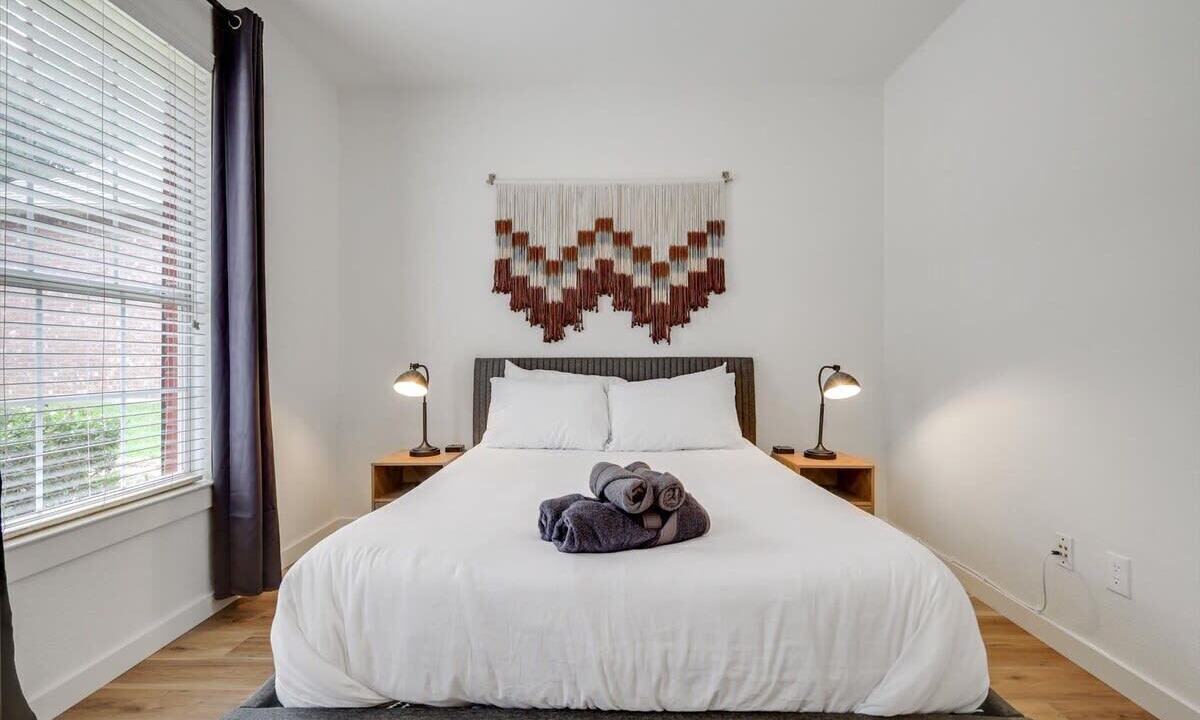Photo of Bedroom in Highland Village