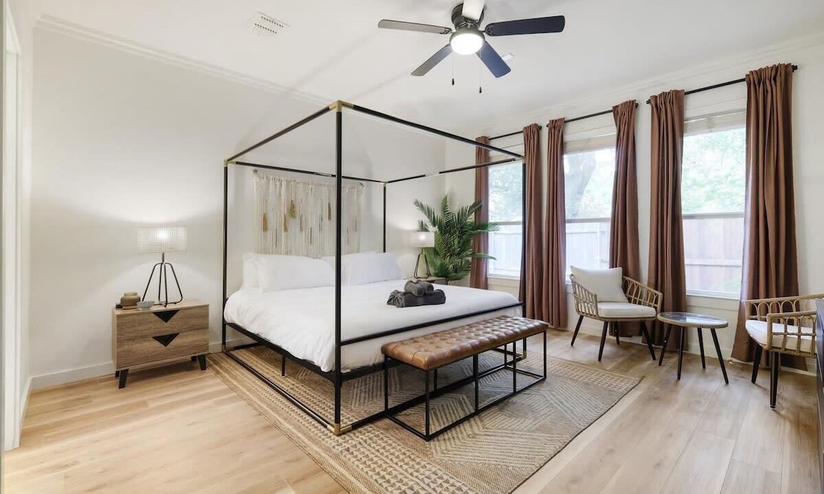Photo of Bedroom in Highland Village