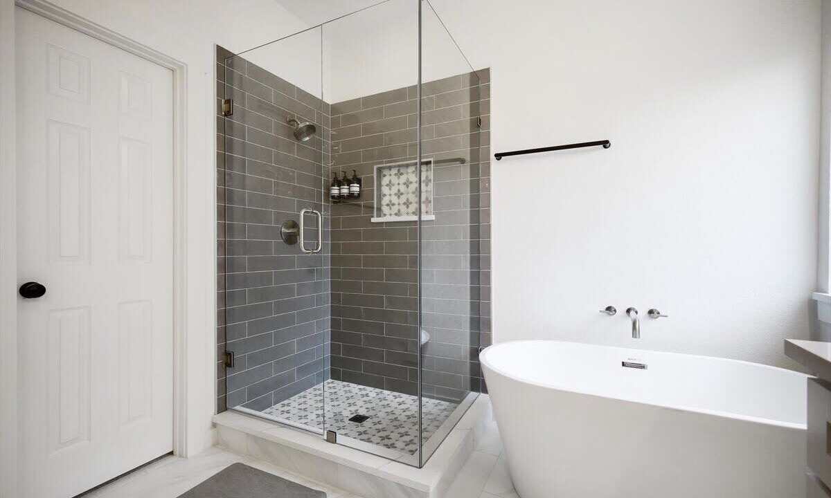 Photo of Bathroom in Highland Village
