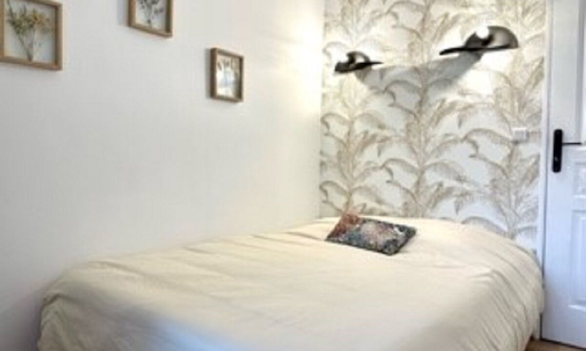 Photo of Bedroom in Downtown Le Havre