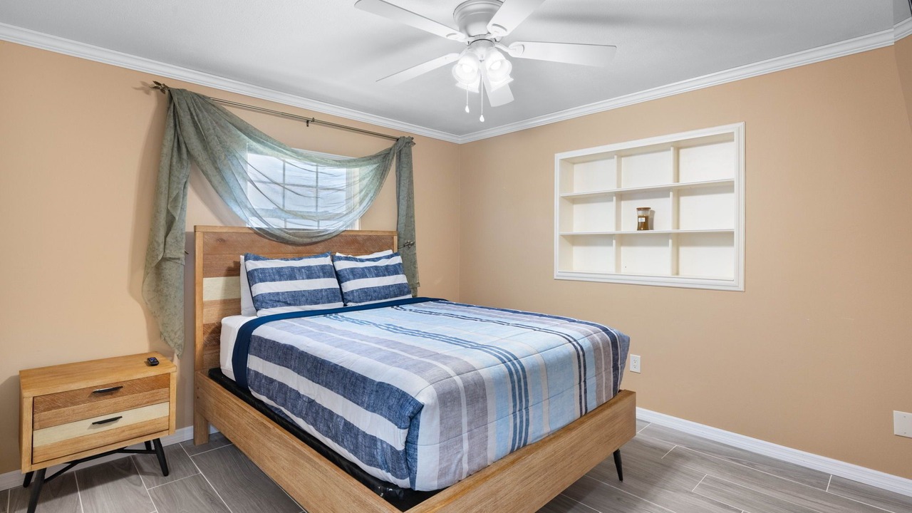 Photo of Others in Eight Lakes