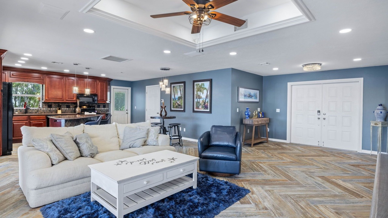 Photo of Others in Eight Lakes