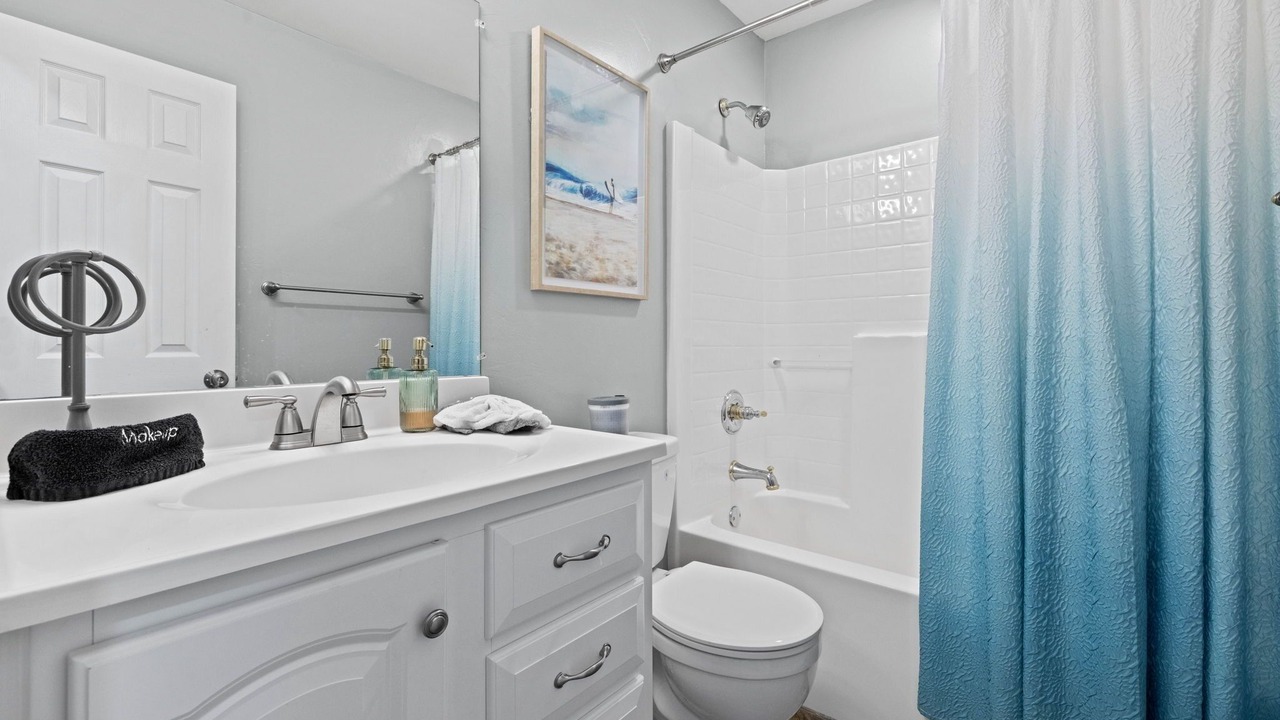 Photo of Bathroom in Eight Lakes