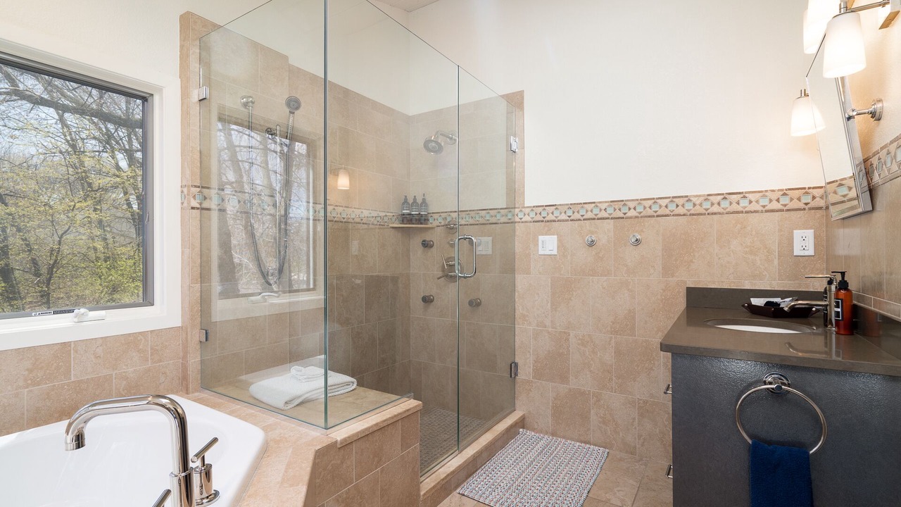 Photo of Bathroom in Hager City
