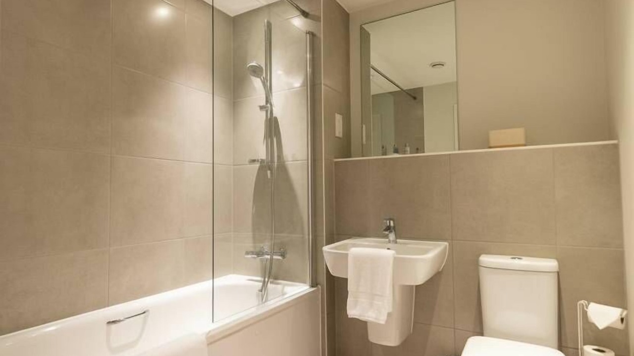 Photo of Bathroom in Crawley City Centre