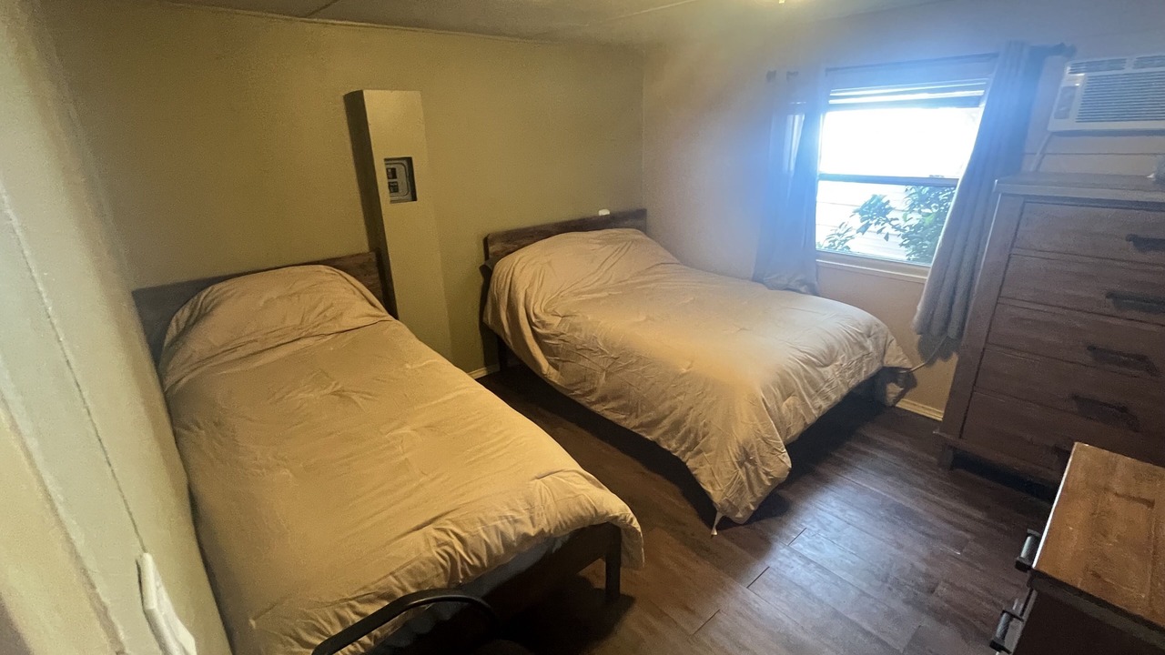 Photo of Bedroom in Buchanan Dam