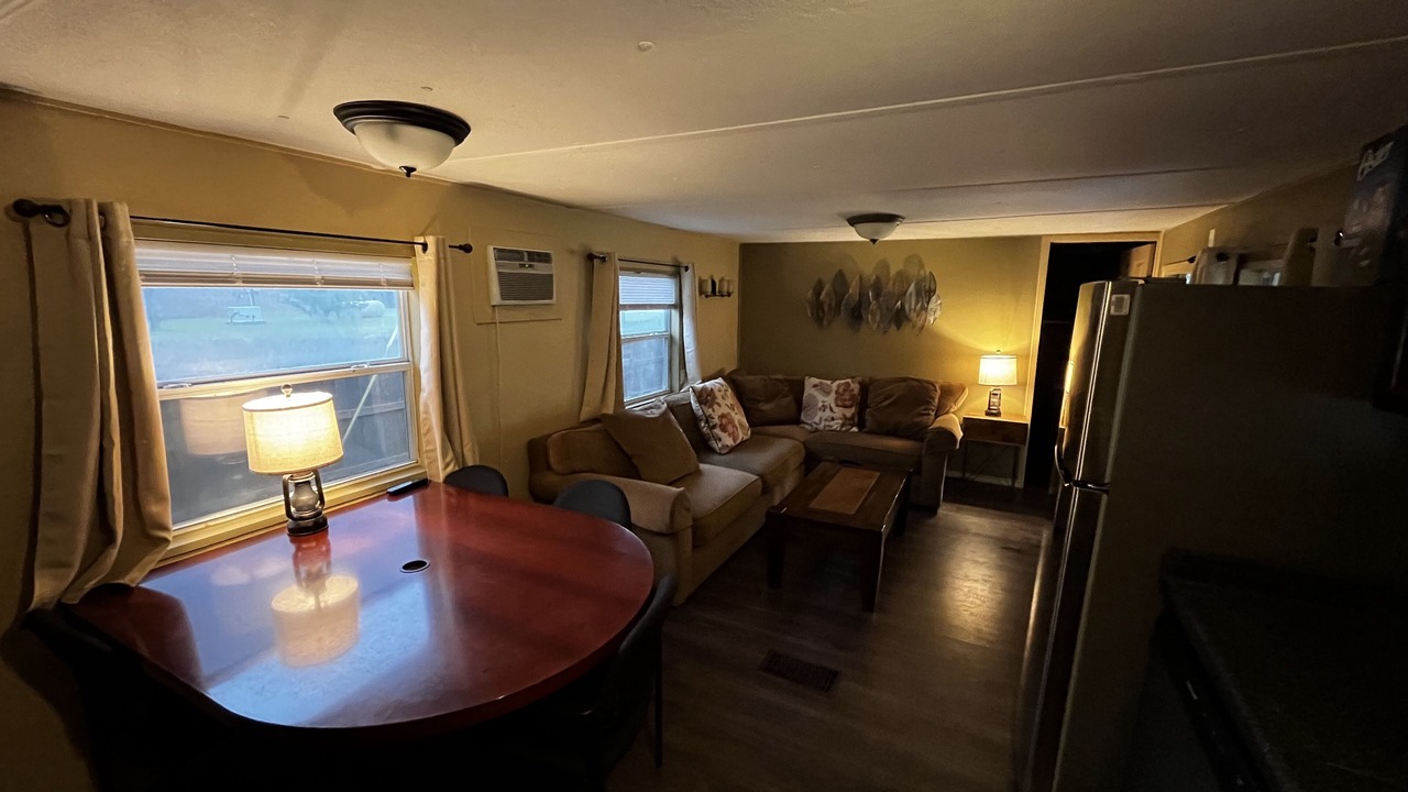 Photo of Livingroom in Buchanan Dam