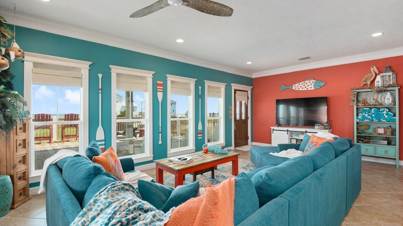 Photo of Livingroom in Crystal Beach