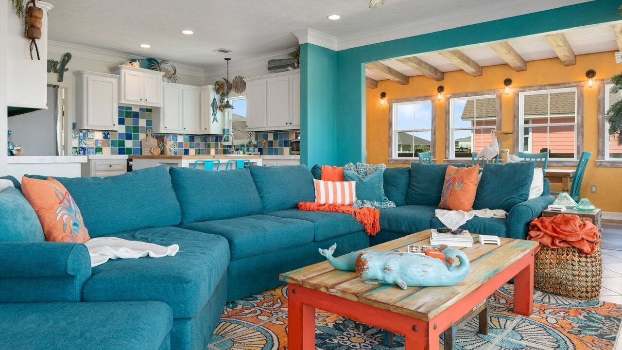 Photo of Livingroom in Crystal Beach
