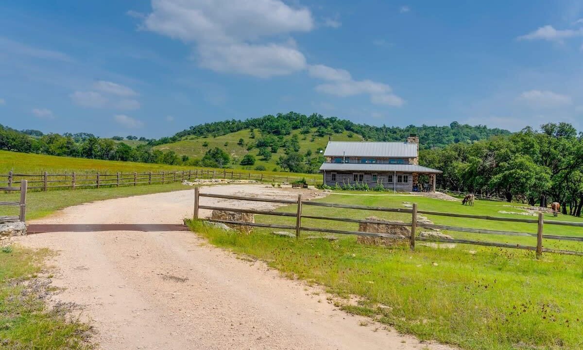 Photo of Outdoor in Blanco