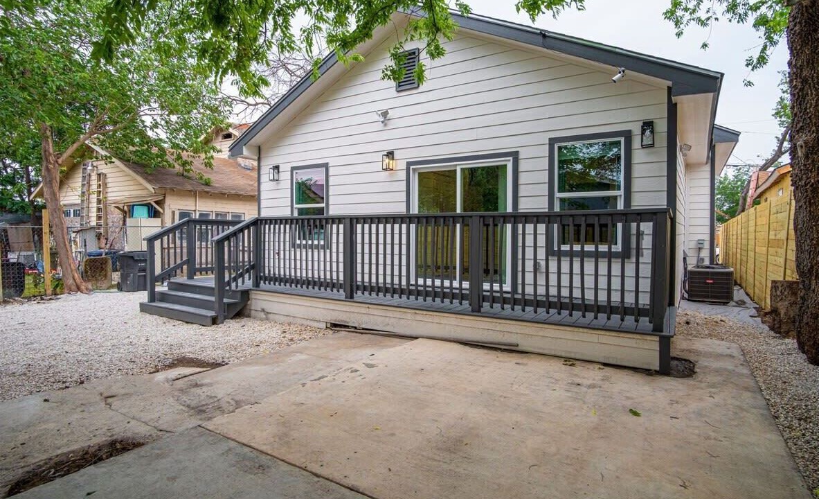 Photo of Outdoor in Nevada Street