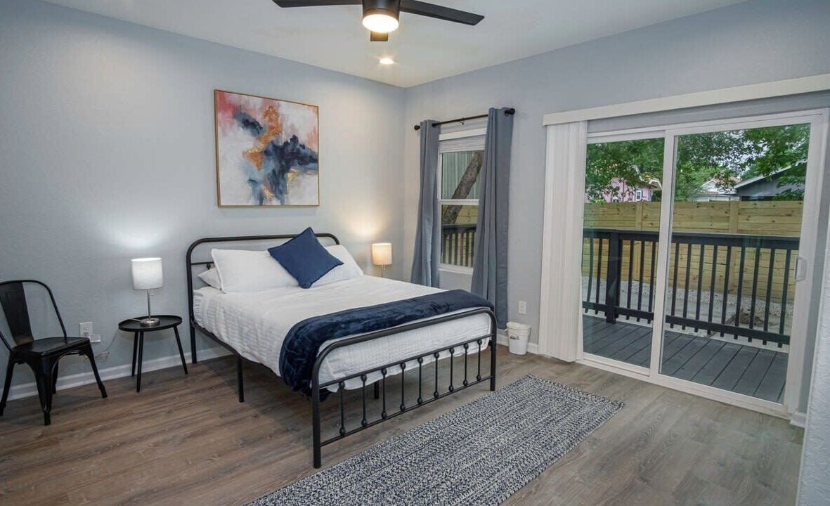 Photo of Bedroom in Nevada Street