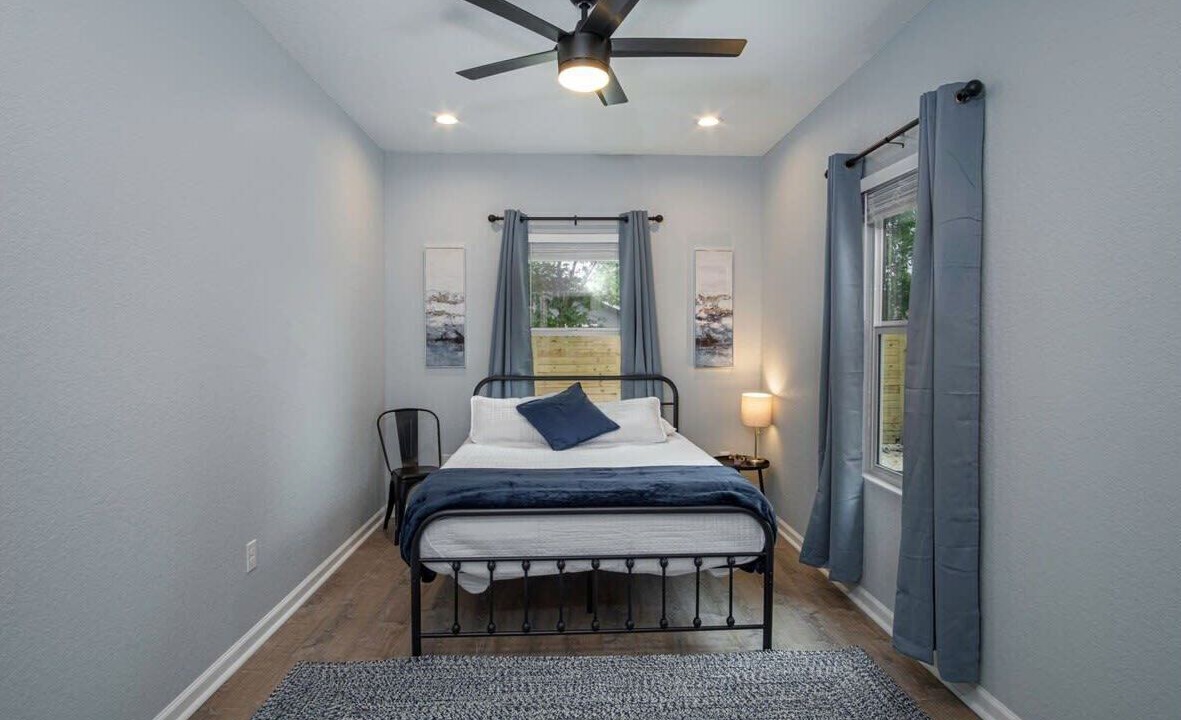 Photo of Bedroom in Nevada Street