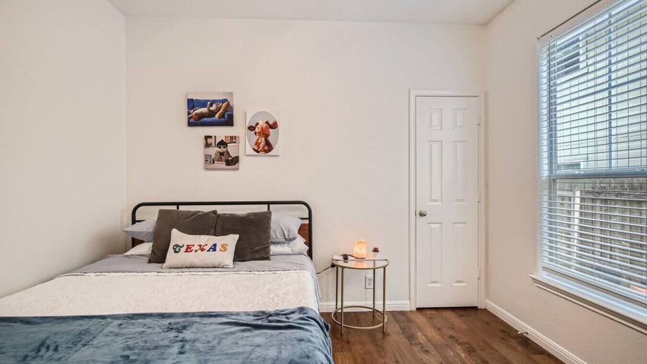 Photo of Bedroom in North Loop